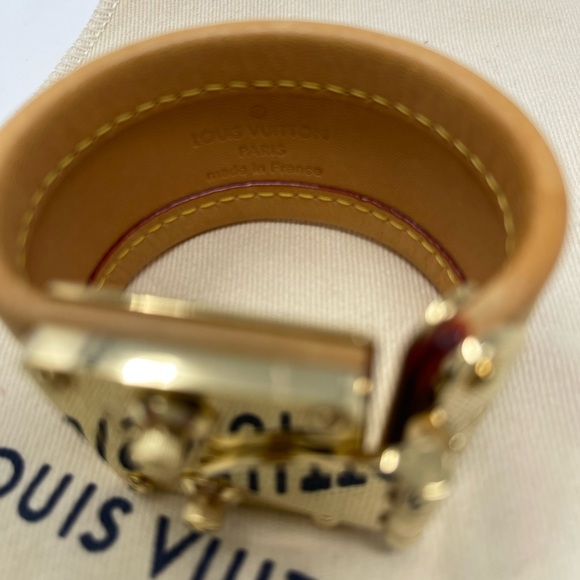 Louis Vuitton Monogram Leather Bracelet! - Picture 3 of 8